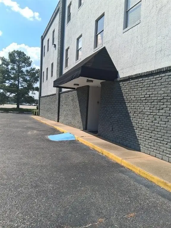 Picture 3