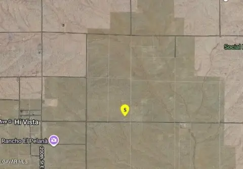 Expansive Lot with Desert Views