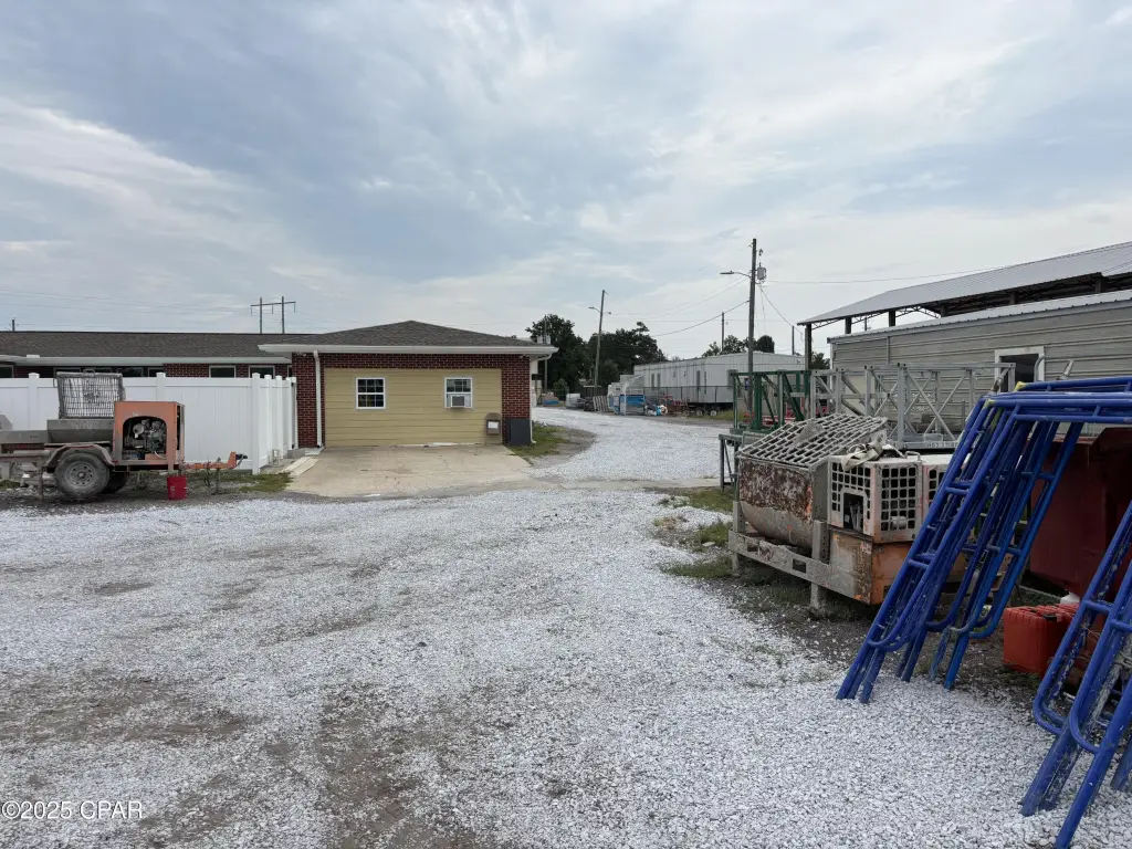 Picture 28