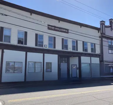 Versatile Commercial Unit in Pittsfield