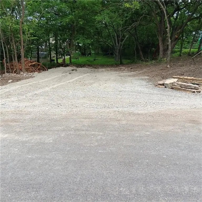 Picture 3