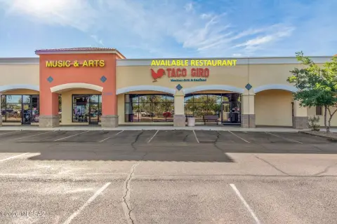 Restaurant Space with Large Kitchen