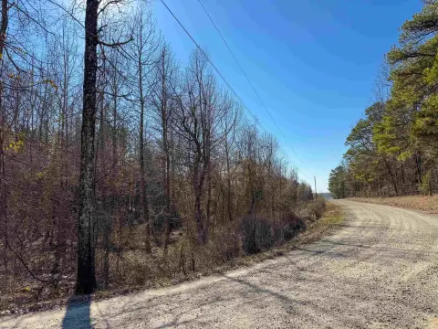 Quitman Acreage Near Greers Ferry