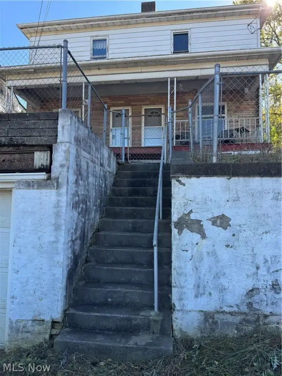 Picture 4