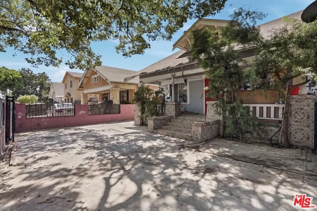 Picture 30