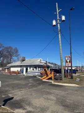Highland, MI Commercial Property