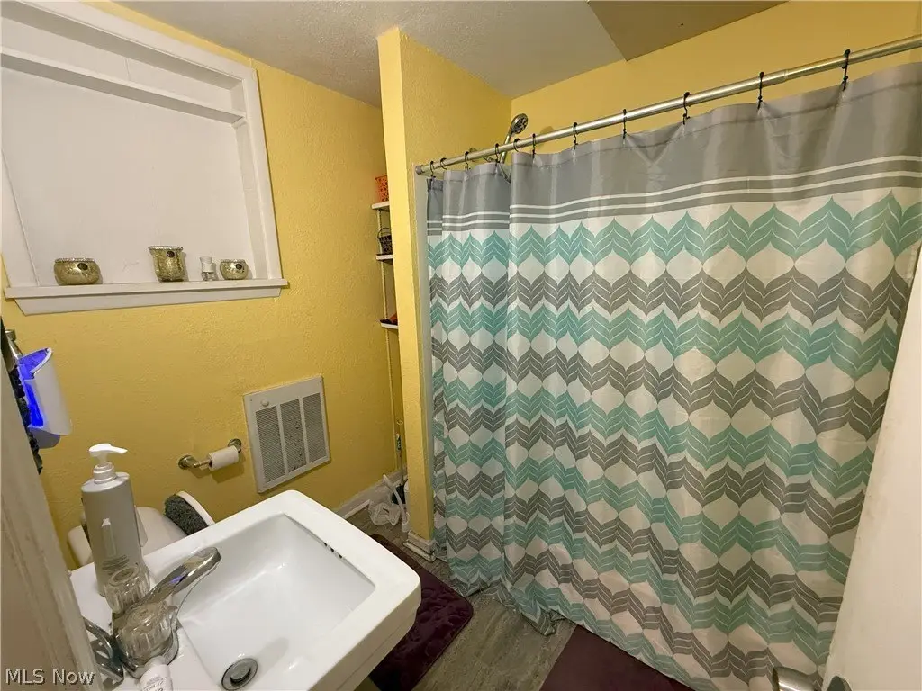Picture 9