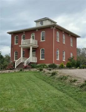 Historic Duplex with Private Balconies