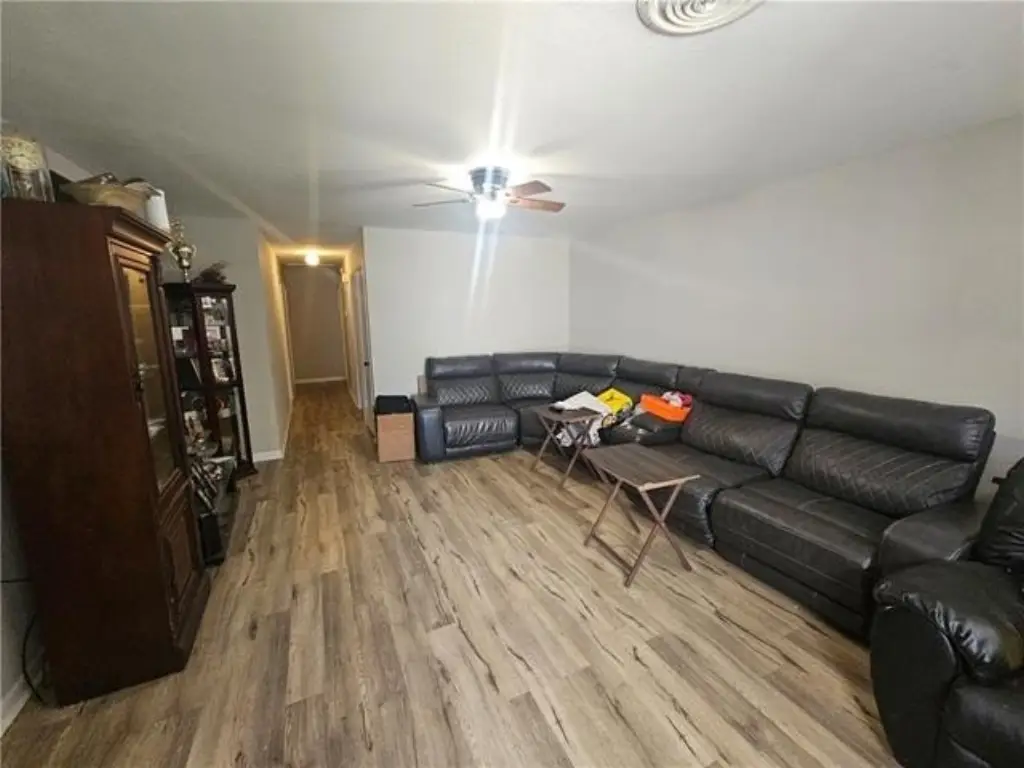 Picture 18