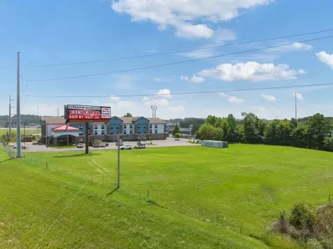 Commercial Land I-40 Frontage