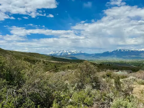 Ready-to-Build Lot with Mountain Views