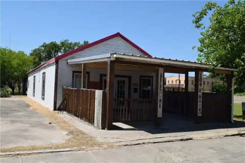 Bishop, TX Commercial Opportunity