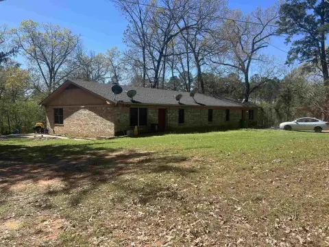 Turnkey Duplex in Diana ISD