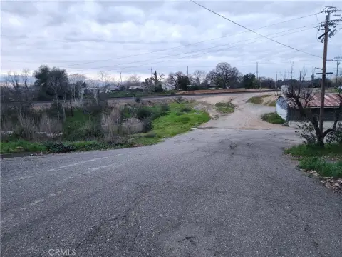 Commercial Land in Red Bluff