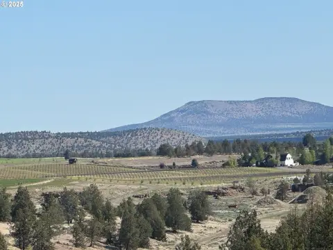 Terrebonne Land: Recreational Community Parcel