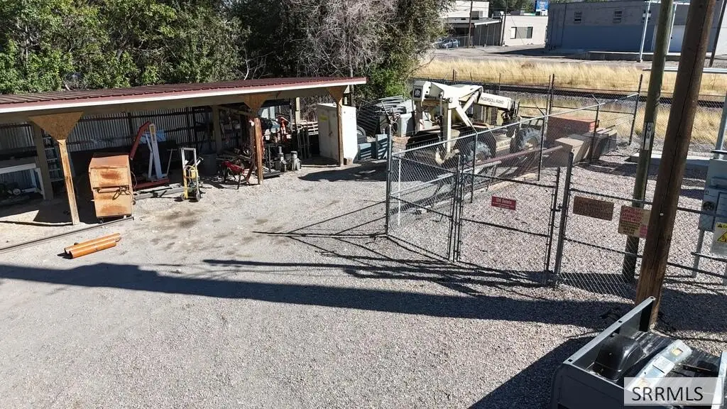 Picture 4