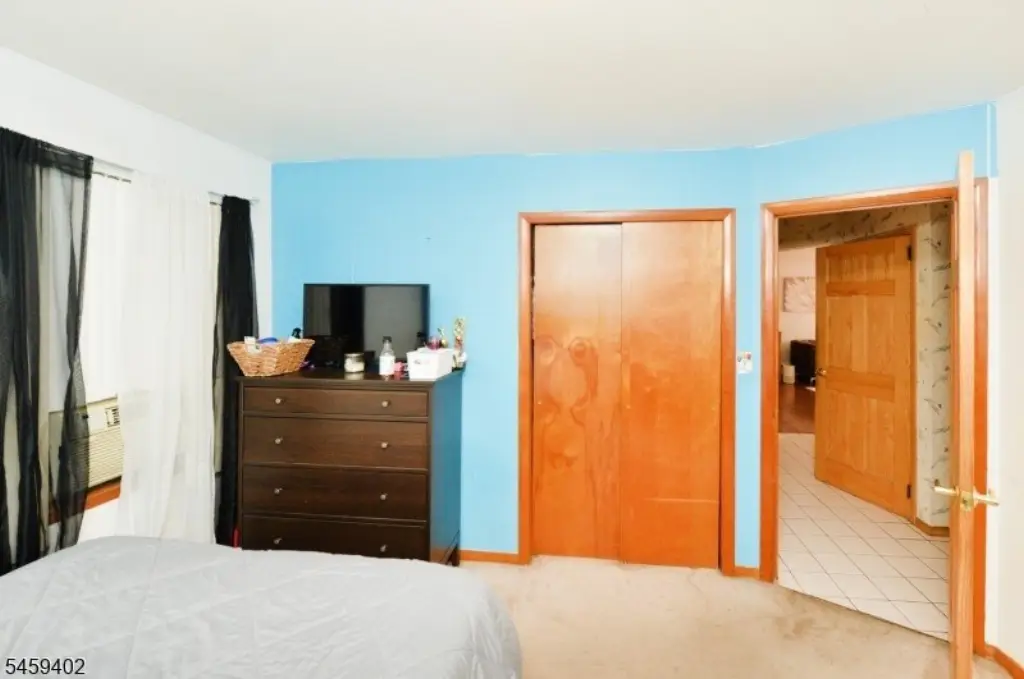 Picture 11