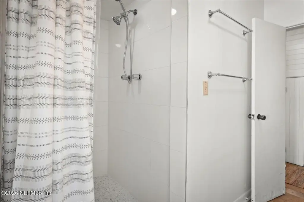 Picture 11