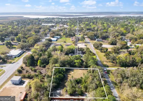 Commercial Lot in Downtown