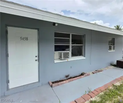 Fort Myers Duplex Income Opportunity