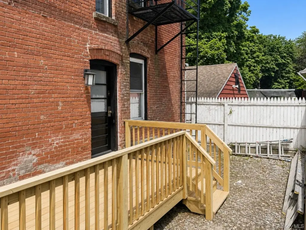 Picture 19