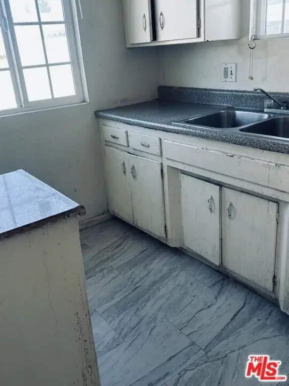 Picture 23