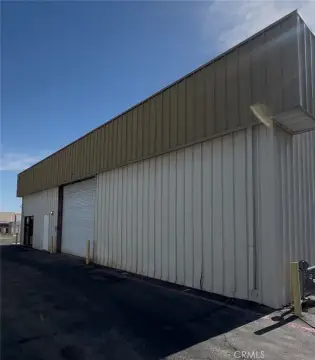 Retail Space in Apple Valley