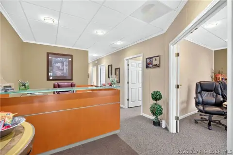 Office Unit With Conference Room
