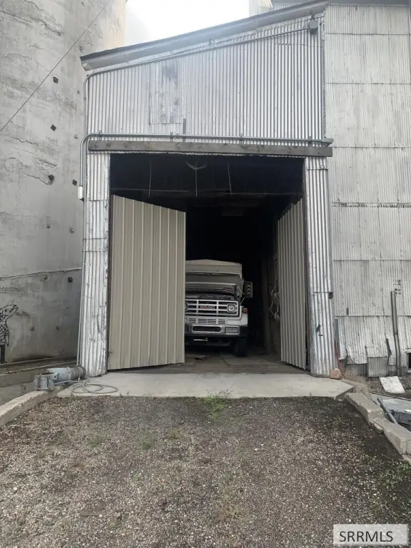 Picture 11