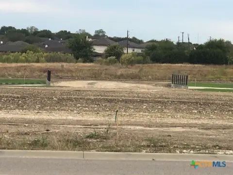 Residential Land in Killeen, TX