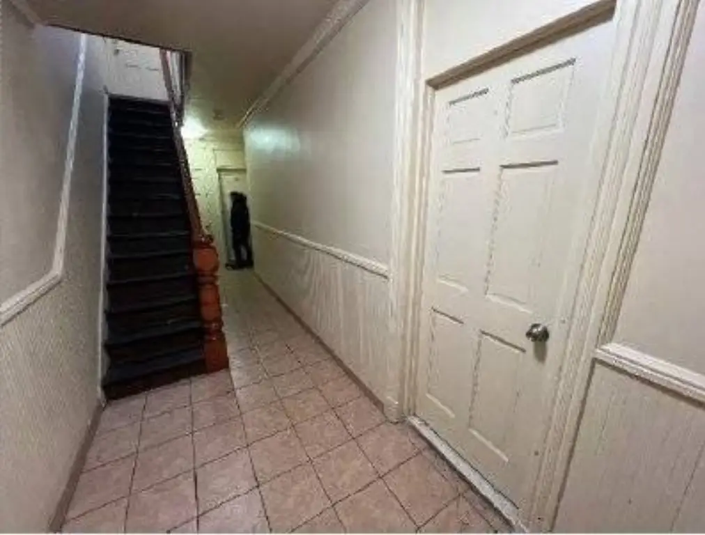 Picture 9