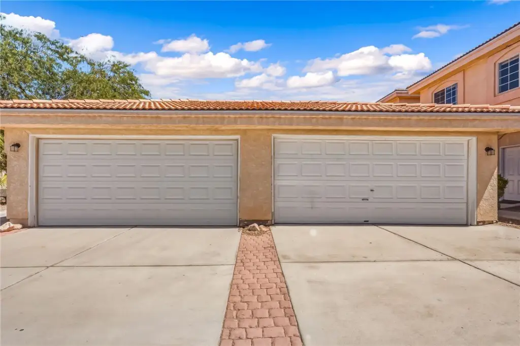 Picture 4