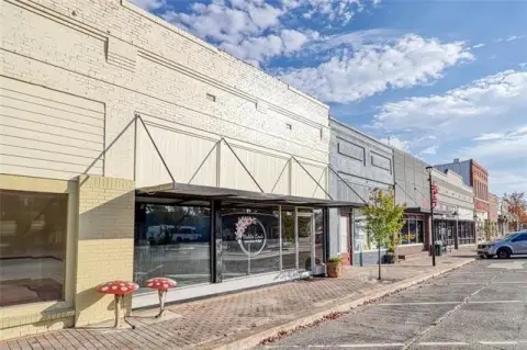 Eufaula Office Building on Main