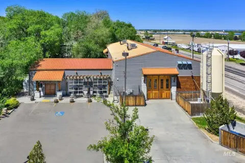 Boise Commercial Destination For Sale