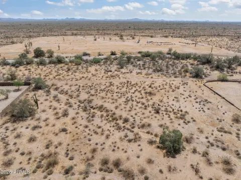 Morristown, AZ Acreage with Airstrip