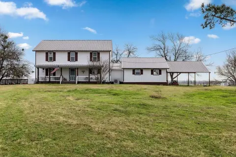 Thornton Farm with Solar Potential