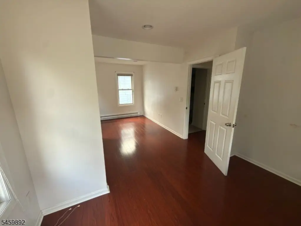 Picture 8