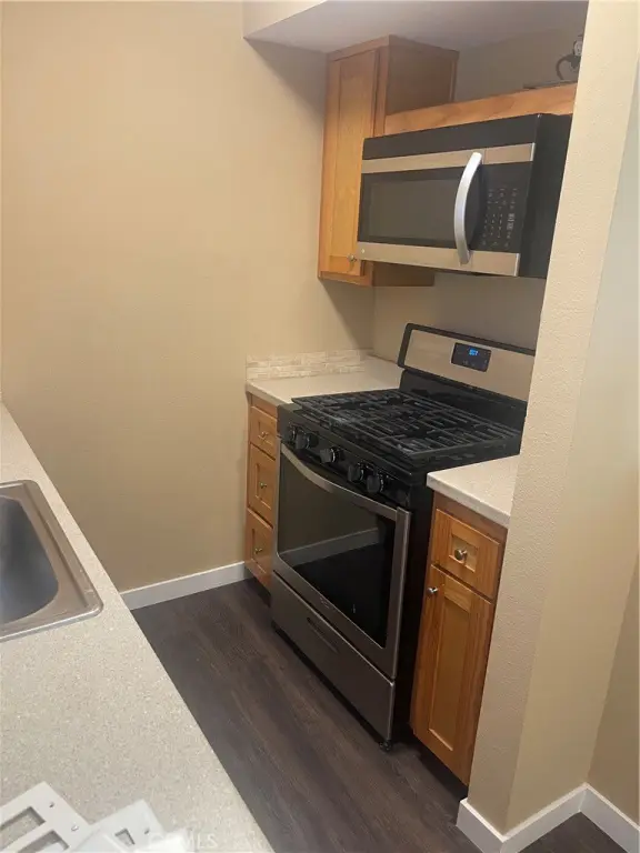 Picture 30