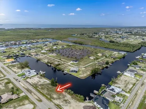 Waterfront Land in Cape Coral