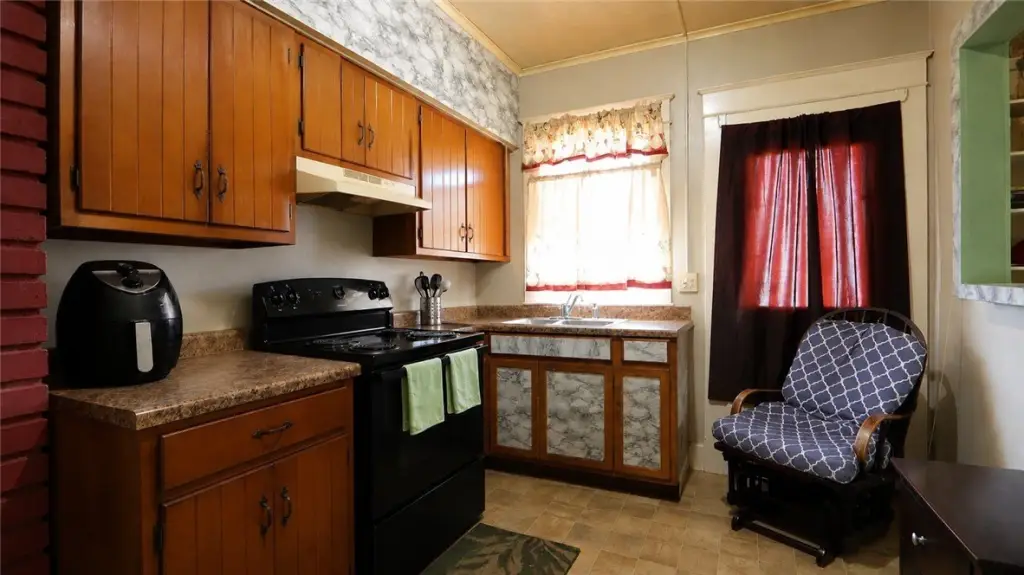 Picture 8