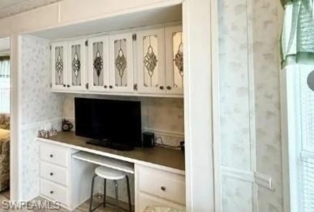 Picture 17