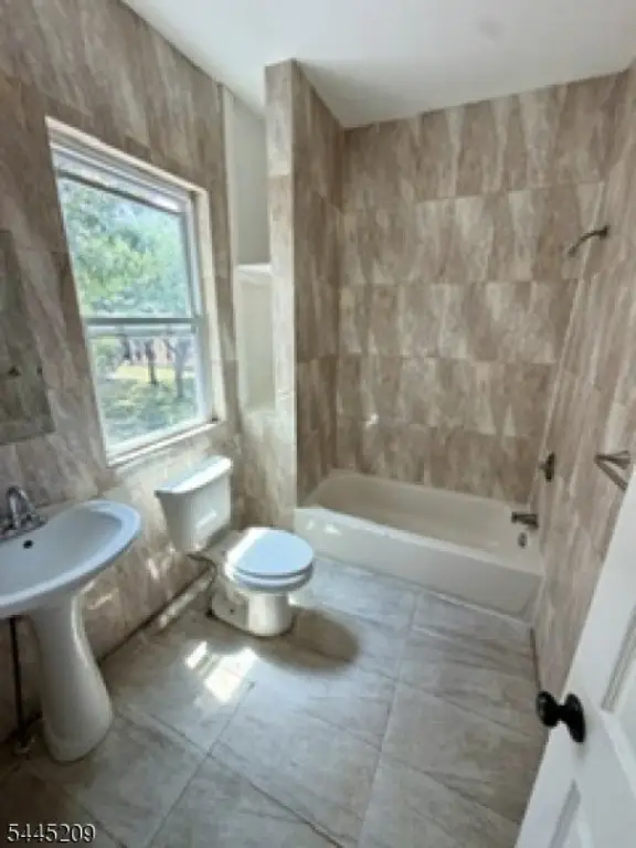 Picture 7