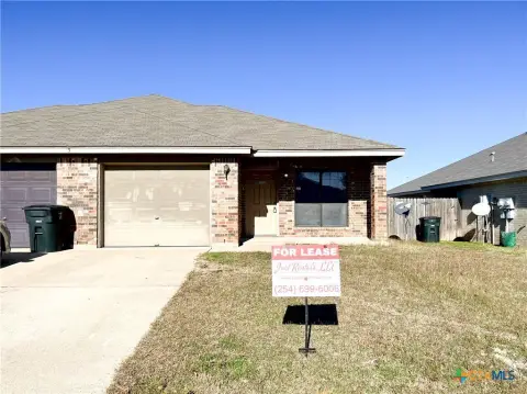 Killeen Duplex with Garage