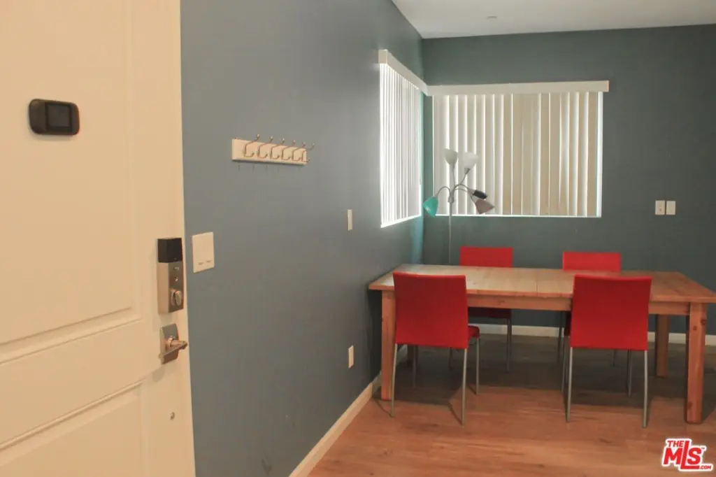 Picture 37