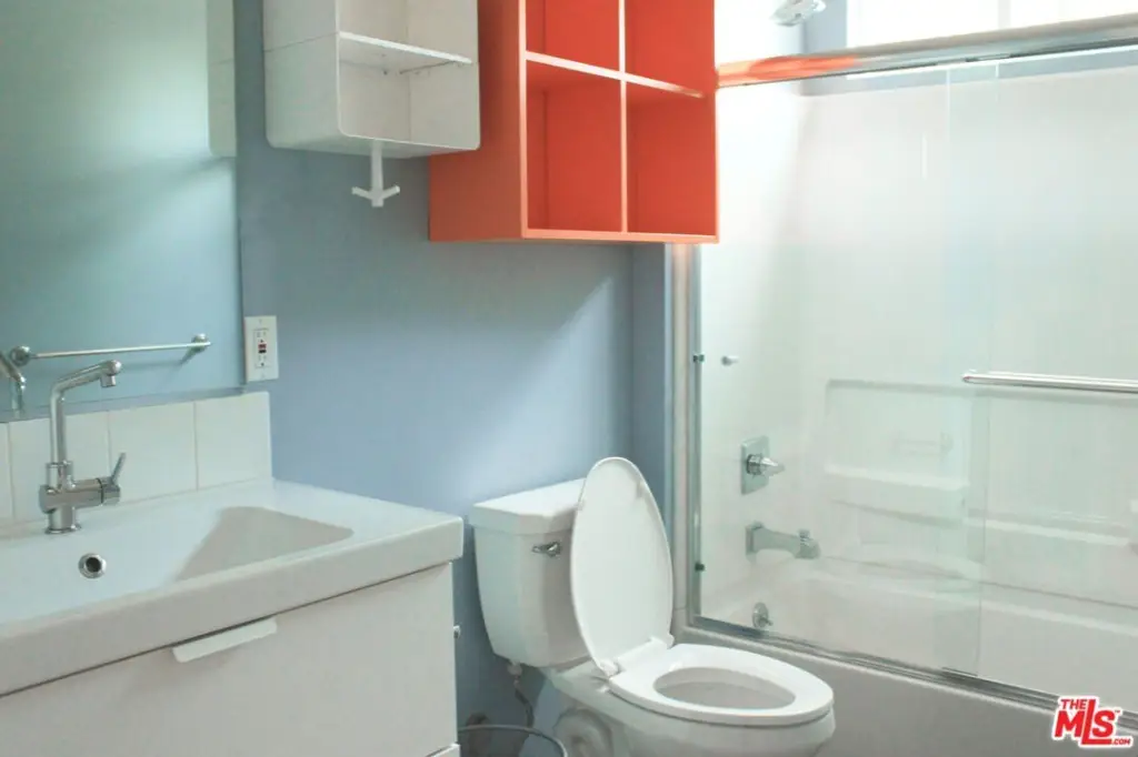Picture 30