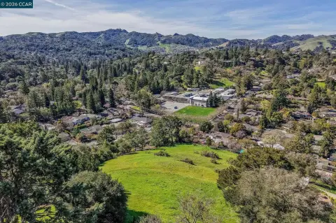 Orinda Land: Build Your Estate