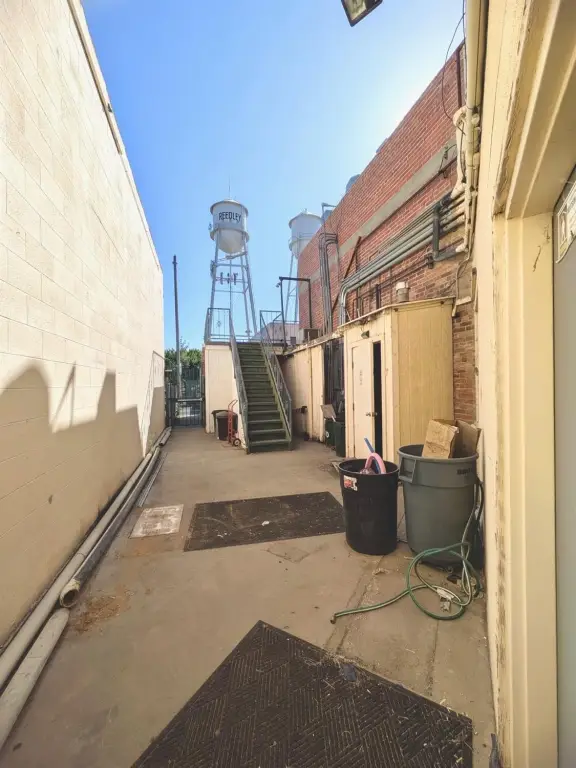 Picture 24
