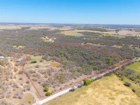 20+ Acre Fenced Land Tract