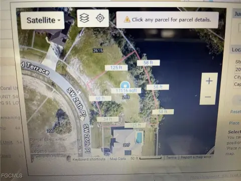 Oversized Freshwater Lot in Cape