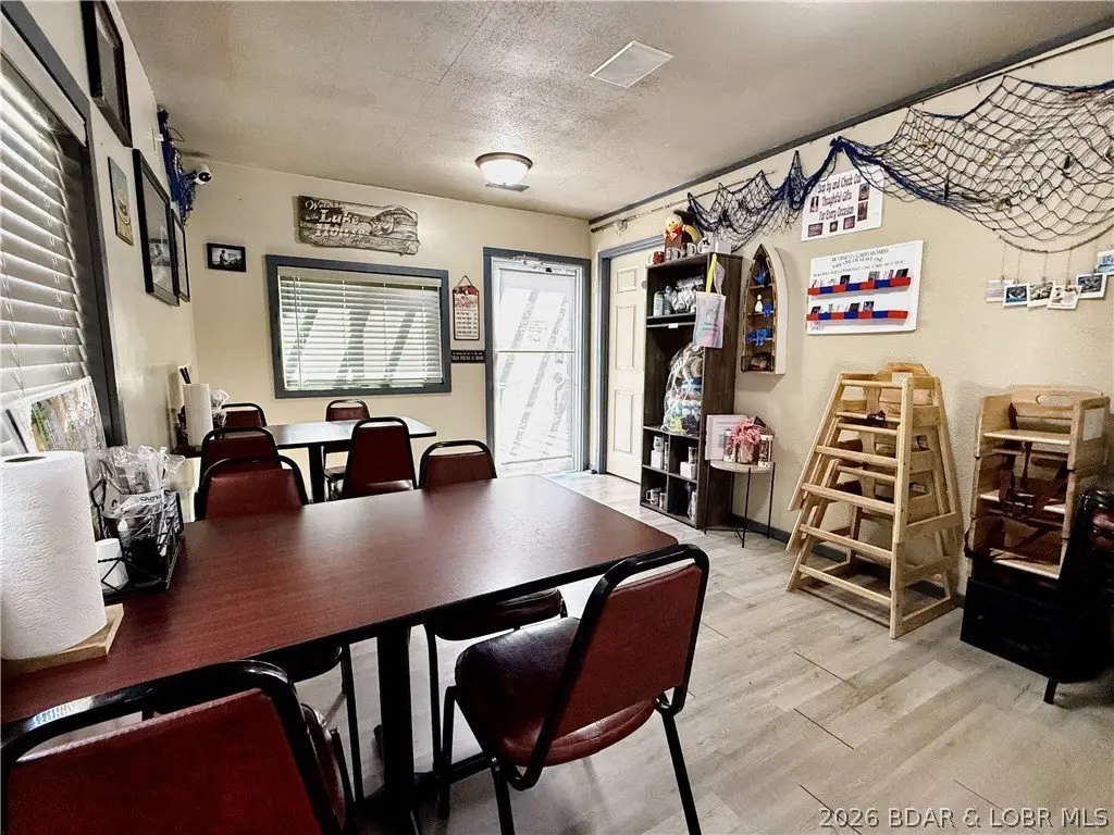 Picture 7